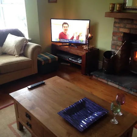Ballinaloob House Bed & Breakfast *